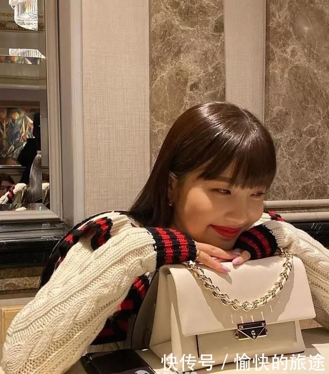 plmm@T型台 | 水果女孩朴秀荣穿上它,好一个明媚灿烂的plmm