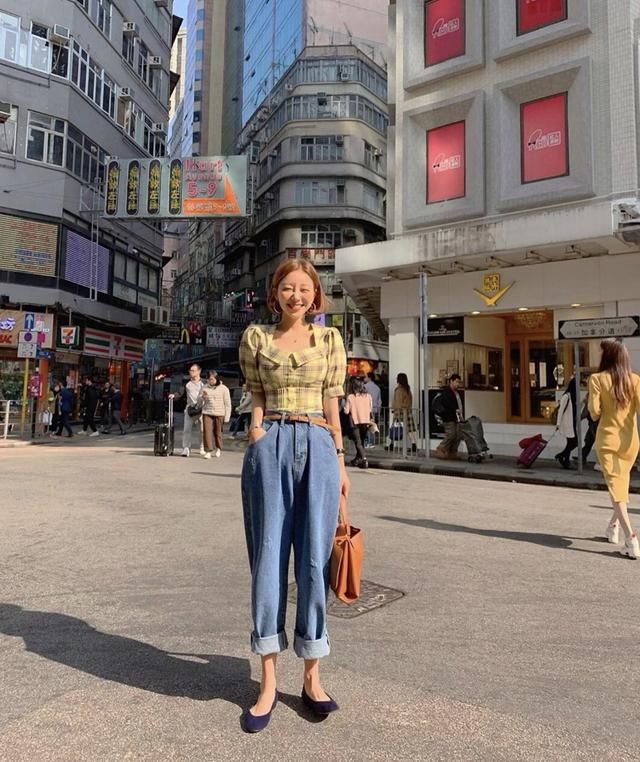  [牛仔裤]同样是穿牛仔裤，为什么别人穿得比你温柔？韩系穿法了解一下