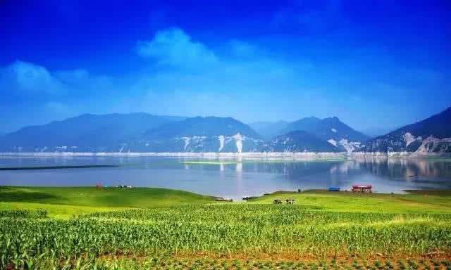 最美的享受，不用出国门，找一个小镇，任时间慢慢流淌