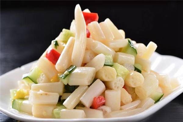 『美味佳肴』特色菜:酸辣藕丁桌上美味佳肴,简单易行!