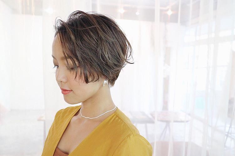 怕脸大，剪这样的发型，你也可以做小颜女生