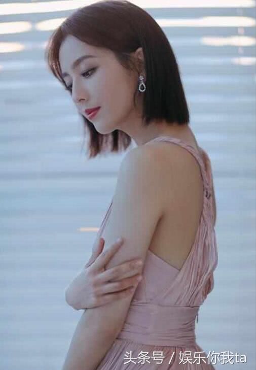 佟丽娅周冬雨都自称88斤，身材差距却太大，网友：买家秀和卖家