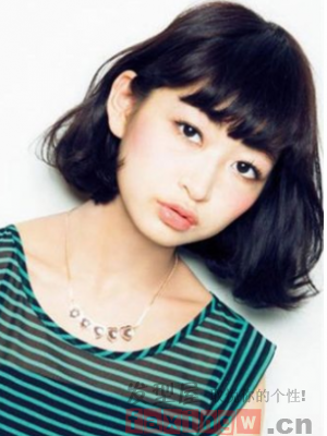 清新短发妹子 卖萌起来谁都比不了