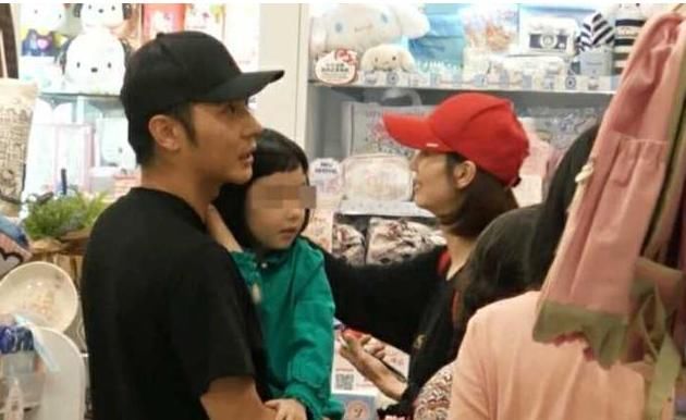 张丹峰发出声明，要追究造谣者法律责任，网友：就这么信了？