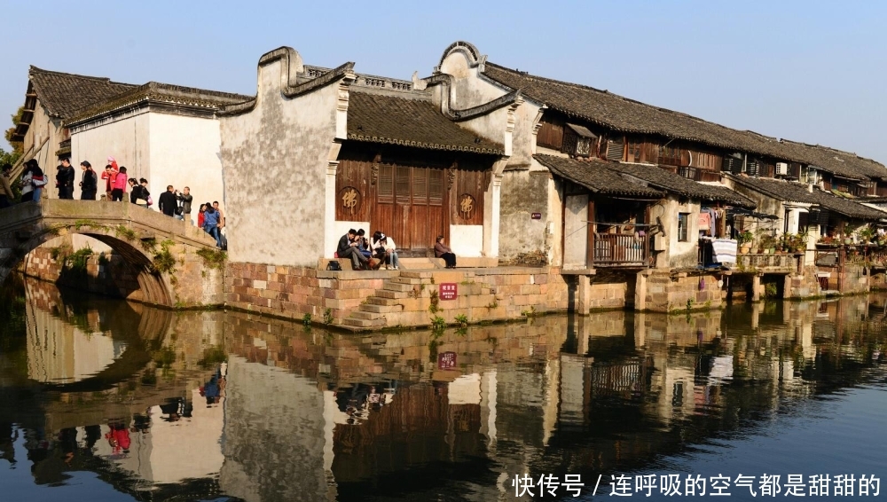 我国又一引起众怒的景点，对70岁以上老人收取门票，网友：过分