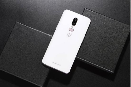 盘点2018夏季潮流单品，有奇葩也有常见，最后一样百搭还潮！