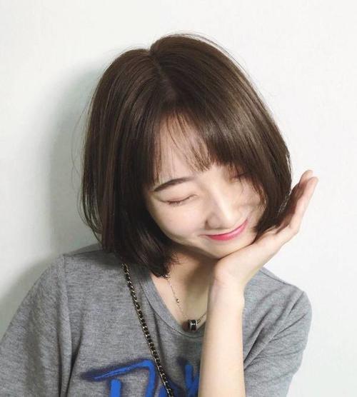 初秋短发流行剪“灯笼头”，剪了千万不要发朋友圈，因为太美了！