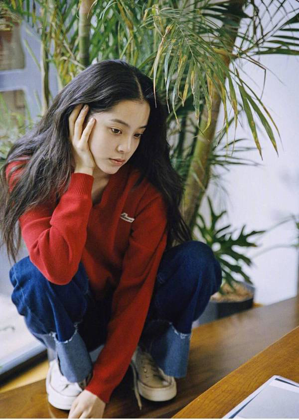 看《天坑鹰猎》，帮王俊凯挑选女朋友