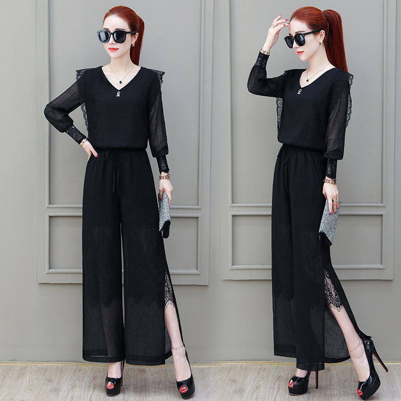 秋天了，连衣裙扔了吧!48岁嫂子穿上这时髦套装，美的无法呼吸