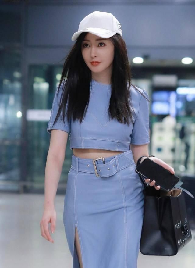  「气质」“不必让青春年少披着枯燥乏味的运动外套”你得学好那样穿，魅力十足！