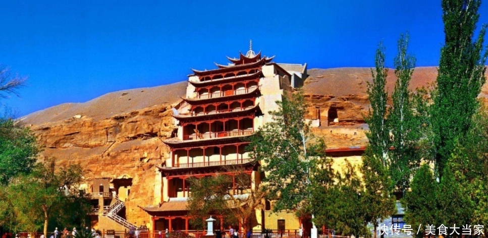 6天5夜旅游攻略，带你玩遍大西北，不要只知道青海的茶卡盐湖