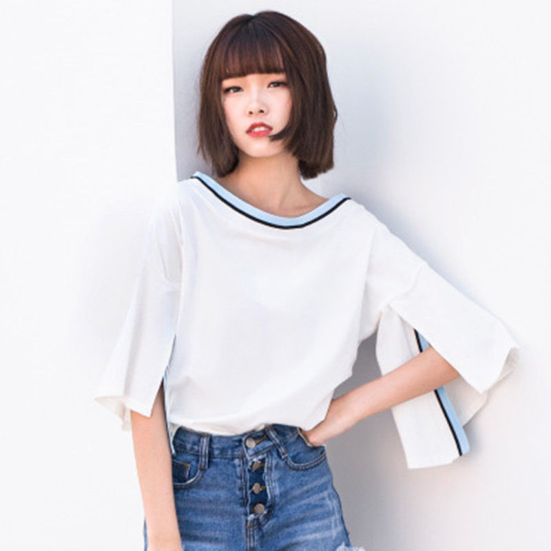 现在特流行这样穿:”裤子失踪“穿，宽松T恤+短裤，时尚时尚