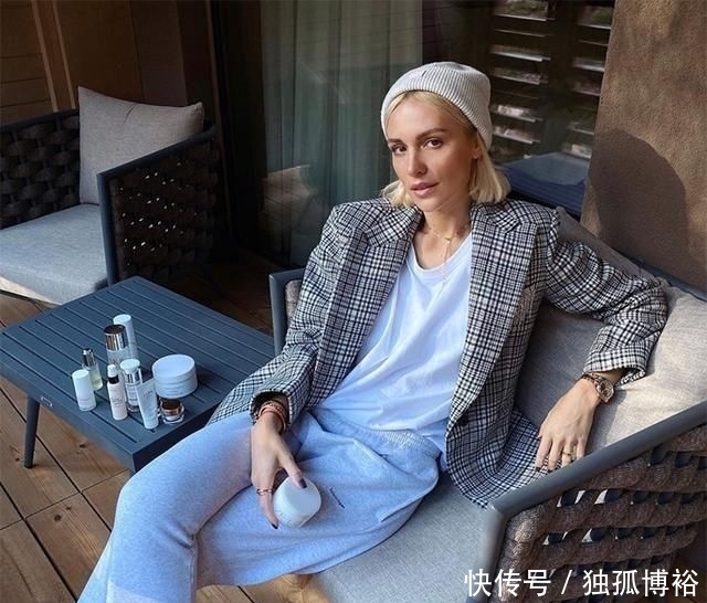 格纹:开工第一天,穿上我的“家居裤”就直接去公司?