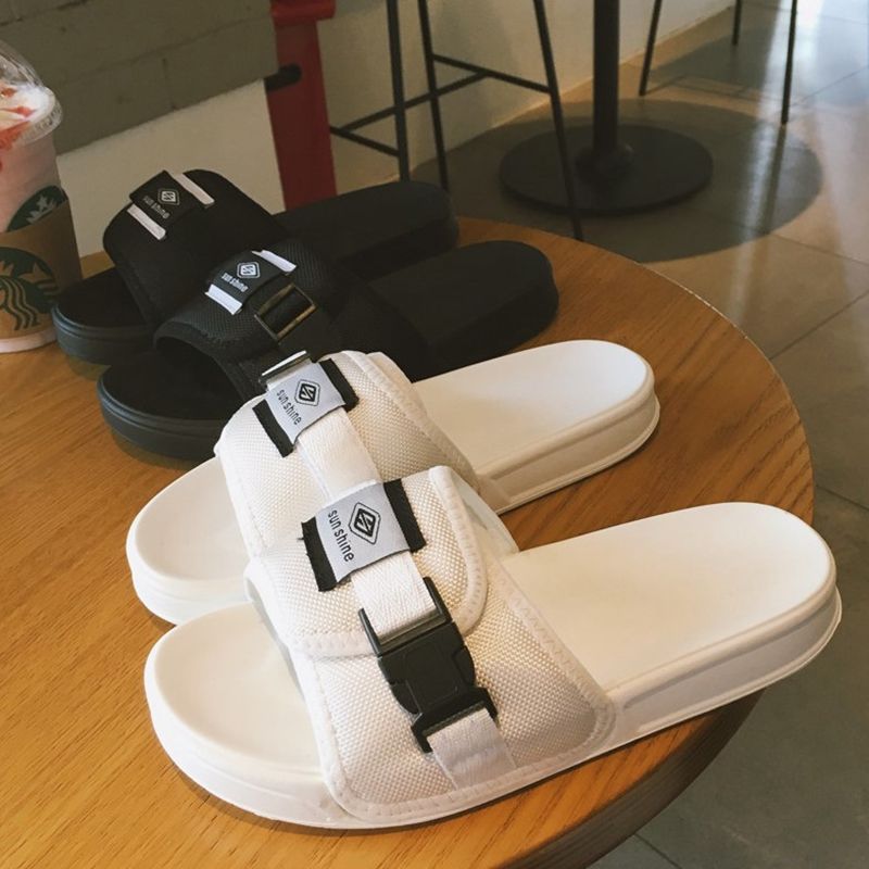 三伏天的女鞋真是个性，第2款配什么都好看，让你秒变时尚女神