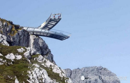 世界上令人窒息的10个建筑，见所未见，闻所未闻，让你肾上腺激素