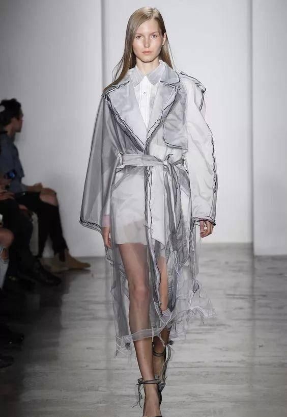  『时装画技法』时装系统里最难穿的一种类型——西装，在大牌设计师手下是如何被重塑？