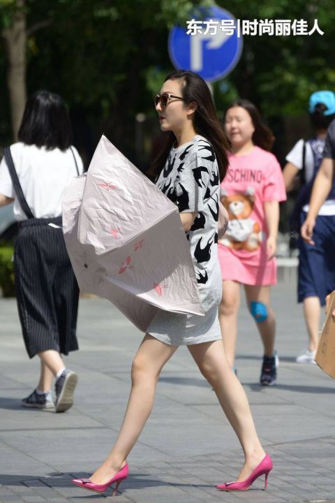 女士|简约大方的尖头细跟,展现出时尚女士的成熟稳重气质