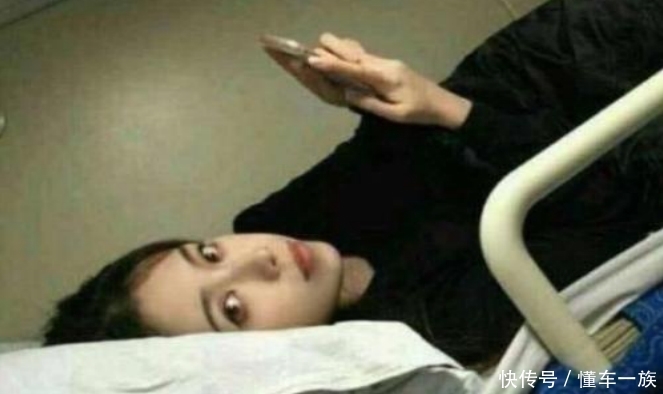 坐火车选卧铺最舒服，可是遇到这种情况，一晚上就都不用睡了！