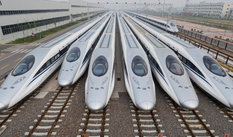  参观@沙特“首条高铁”顺利通车！数万百姓列队参观：中国太厉害