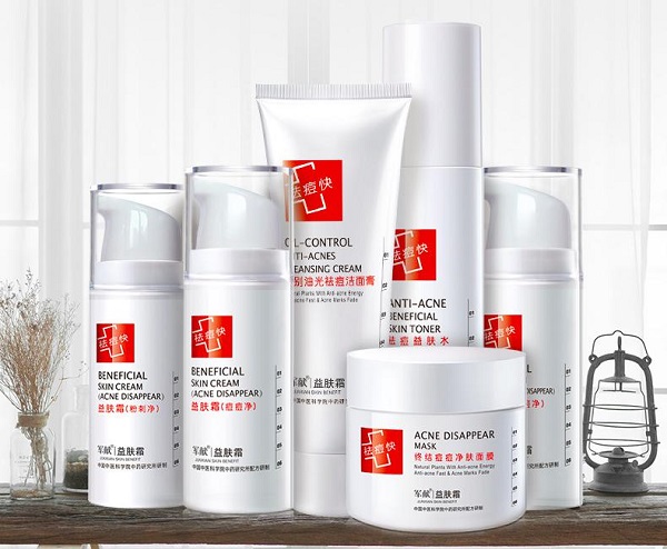 天然无激素，皮肤需要的安全感，军献益肤霜都能给你!