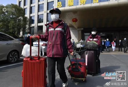  出发|江西第二批援鄂医疗队出发 101名护士紧急驰援