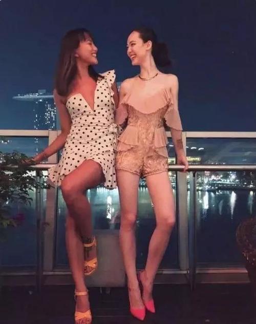 用健身征服Chanel，22岁的她告诉你：自律的女人，有多可怕！