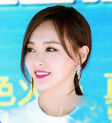 女星时尚发型扎起来的漂亮造型！