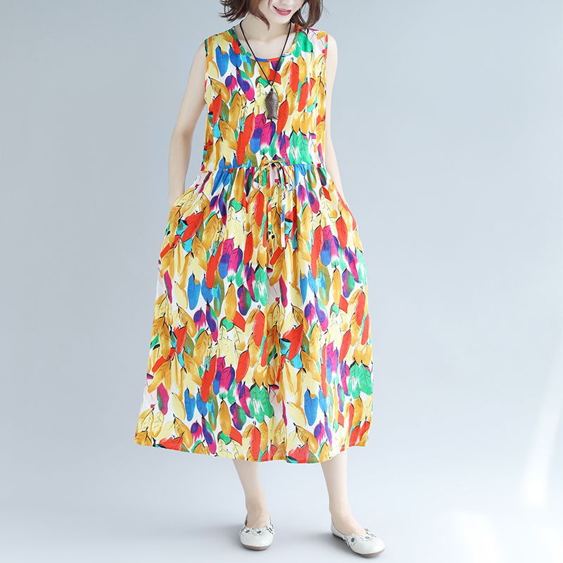 如今的连衣裙越来越迷人，若隐若现显身材，美的沉鱼落雁闭月羞花