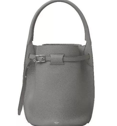 窦靖童周迅忘年交同框,同款搪瓷杯要不要来一只?