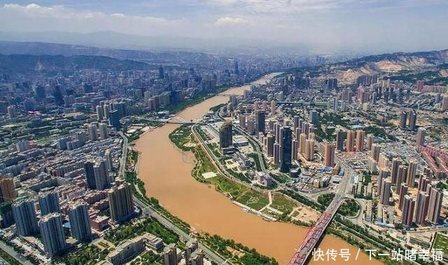  「两边」中国最狭长的省会城市，黄河中间过，两边全是山，你来
