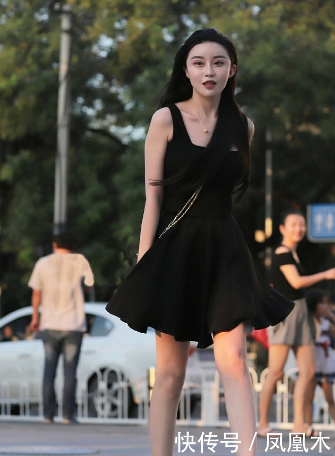  【美腿】仙女级美女，这一双美腿很真实！