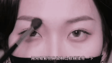  『口罩』戴着口罩也要化妆，安全又美丽，何乐而不为