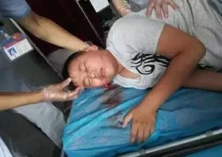 关于《无为中医院车祸被撞小孩寻找父母》的事件辟谣