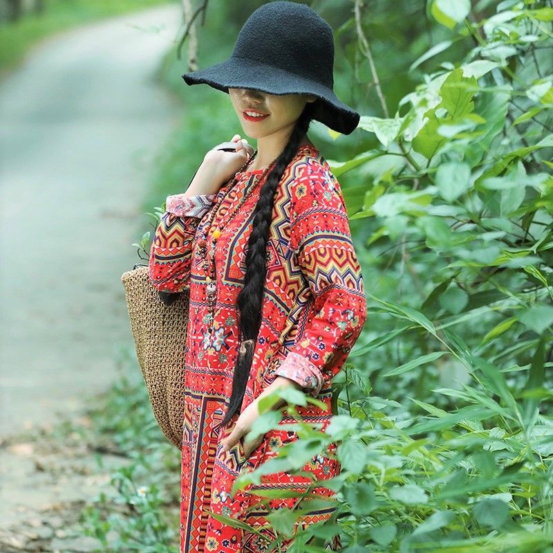 大屁股女人，紧身衣别穿!瞧，穿松垮裙，洋气又迷人，太显瘦了