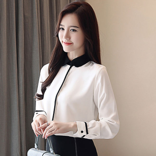 别穿毛衣配打底裤，太土了!瞧下面女人这样穿，70后女人穿贼美