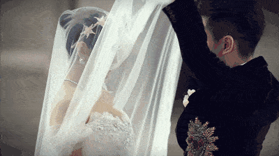  『婚纱』选完婚纱还有头纱，选对头纱，拥有你的超甜头纱吻