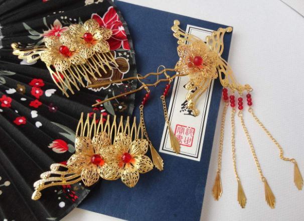 女人的钱最好赚？流行美专注女性头饰，轻松把女性钱财收入囊中