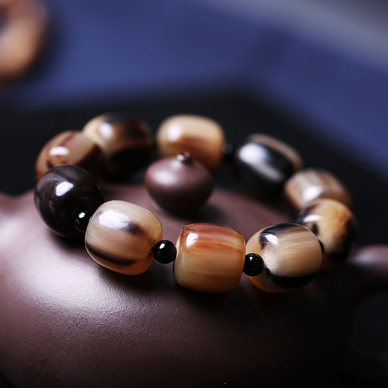 收藏家不能错过--“牛角”文玩,至阳之物,即时尚也很好玩