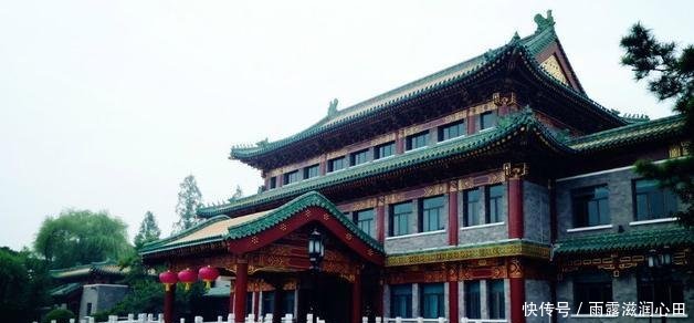 中国最安全宾馆武警24小时巡逻，5万一晚，入住的都不是普通人