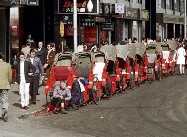  镜头|老照片：镜头下40年前的“不夜城”香港