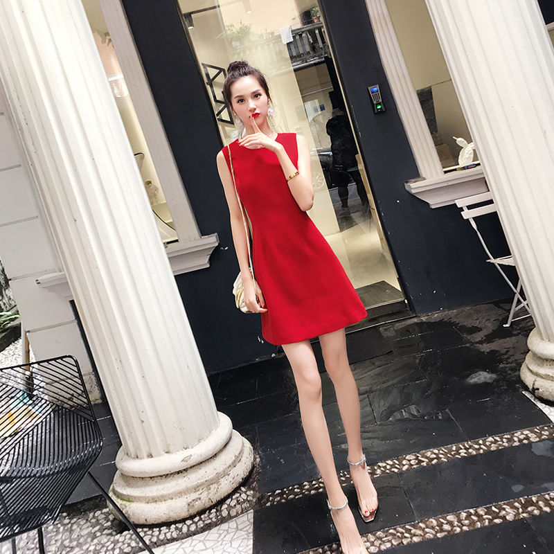 不到1米6的女子有福了!新上的棉麻“秋”裙,不穿高跟鞋也显高