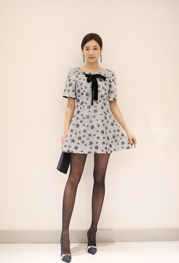 锡列罗迷人繁星短袖洋裙