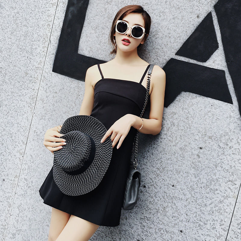 丰满身材女人别乱穿,试试娃娃裙,凉快不沾身,回头率超高