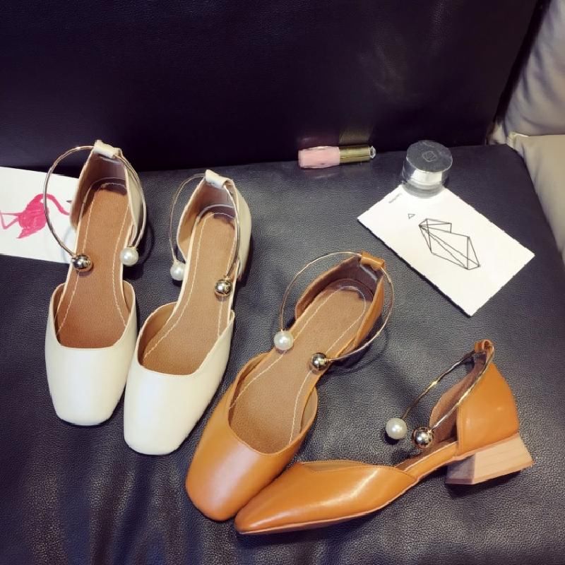 穿凉鞋就一定low?这几款现在穿洋气显腿长，还特便宜