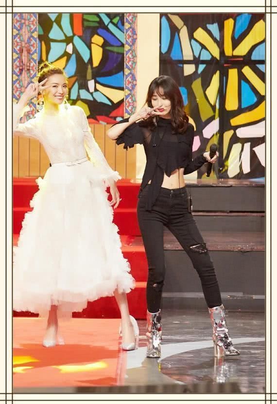 李菲儿的脸怎么肿成了个发面馒头？网友：才30岁就后遗症明显了？