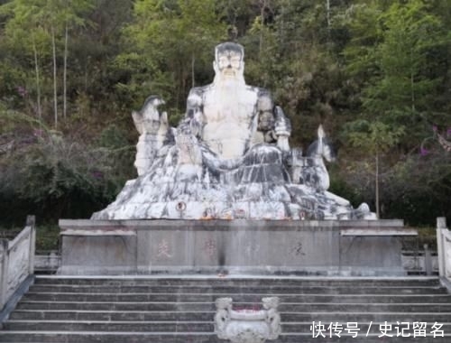  城市|国内名字最长的县：至今不通高速公路和铁路，百姓却富裕又