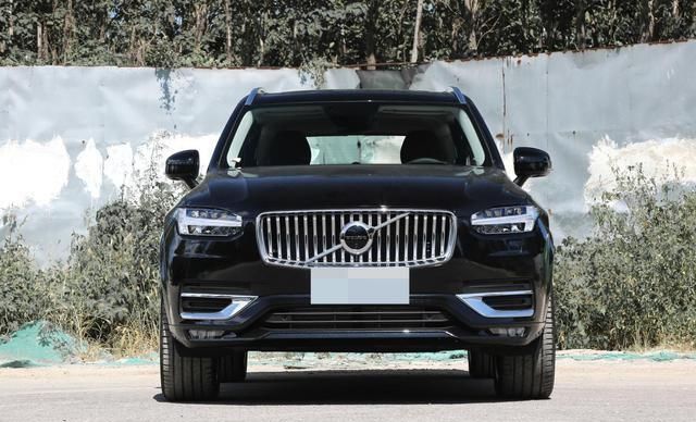  中大型SUV@沃尔沃SUV家族“扛把子”，直降13万开卖