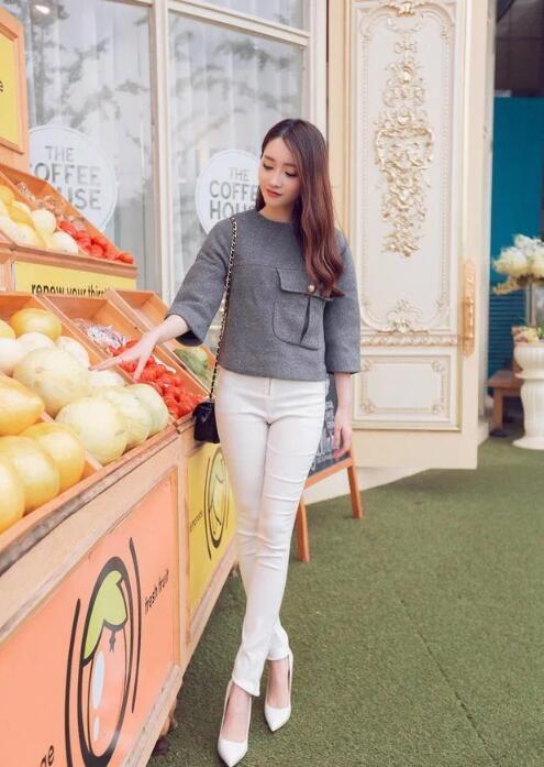 紧身裤洋气漂亮彰显性感迷人身姿，收腰显瘦尽显潮范十足！