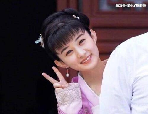 赵丽颖4句话回应停工原因，还顺带1个错别字，情商欠费该充值了