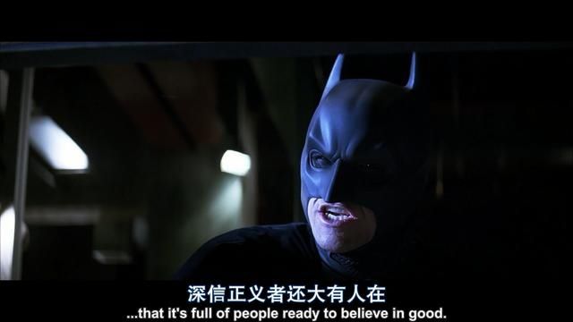 『蝙蝠侠』打败蝙蝠侠的小丑输了？不尬吹，独家新解《黑暗骑士》史诗三部曲